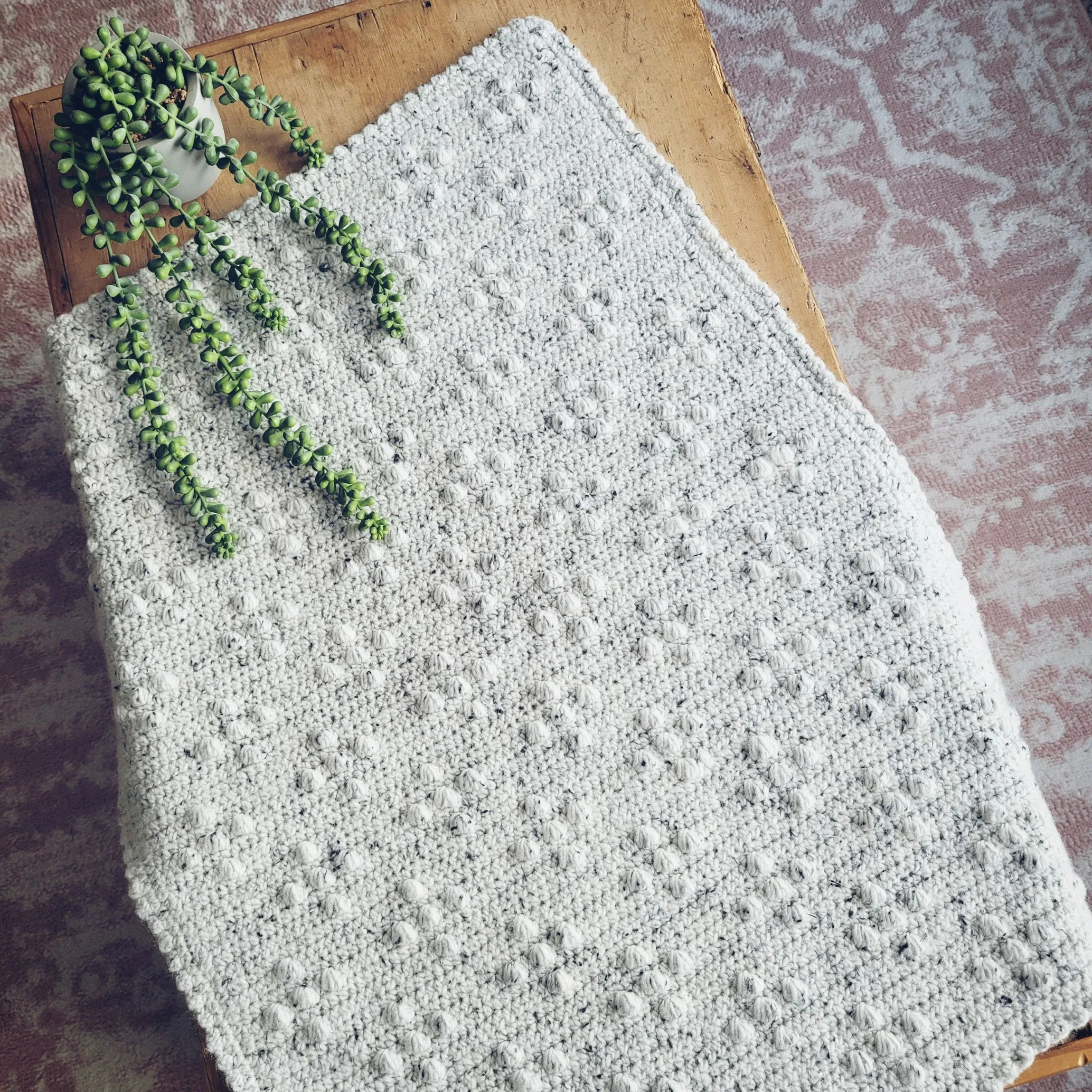 6430-field-of-flowers-baby-blanket-1.webp