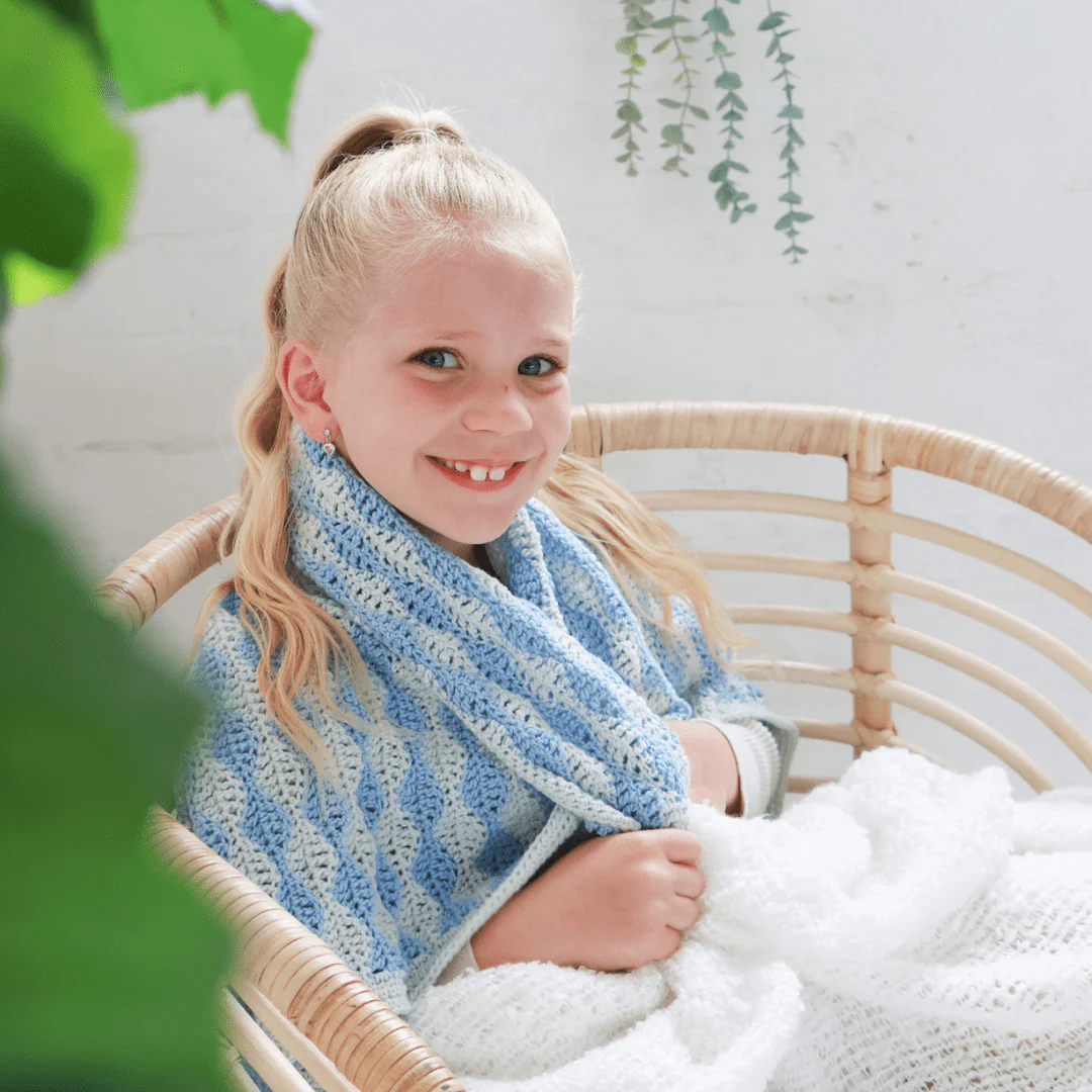 6467-little-waves-baby-blanket-1.webp