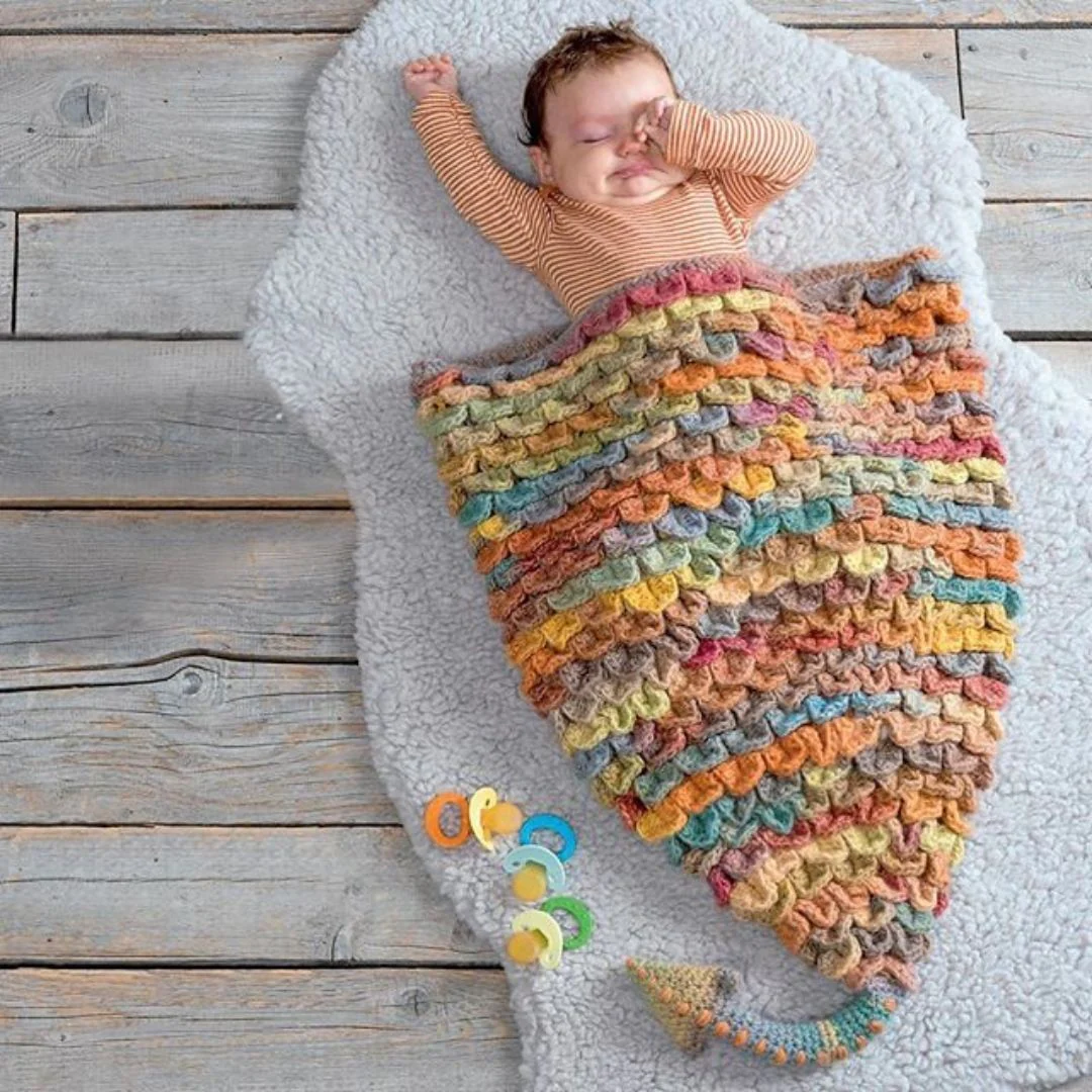 6472-8024-382-dragon-tail-baby-sack-1.webp