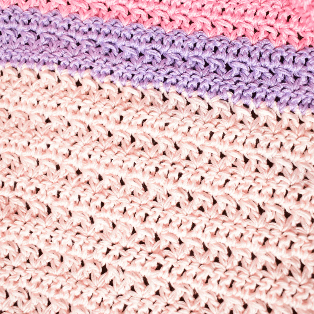 6509-emma-baby-blanket-1.webp