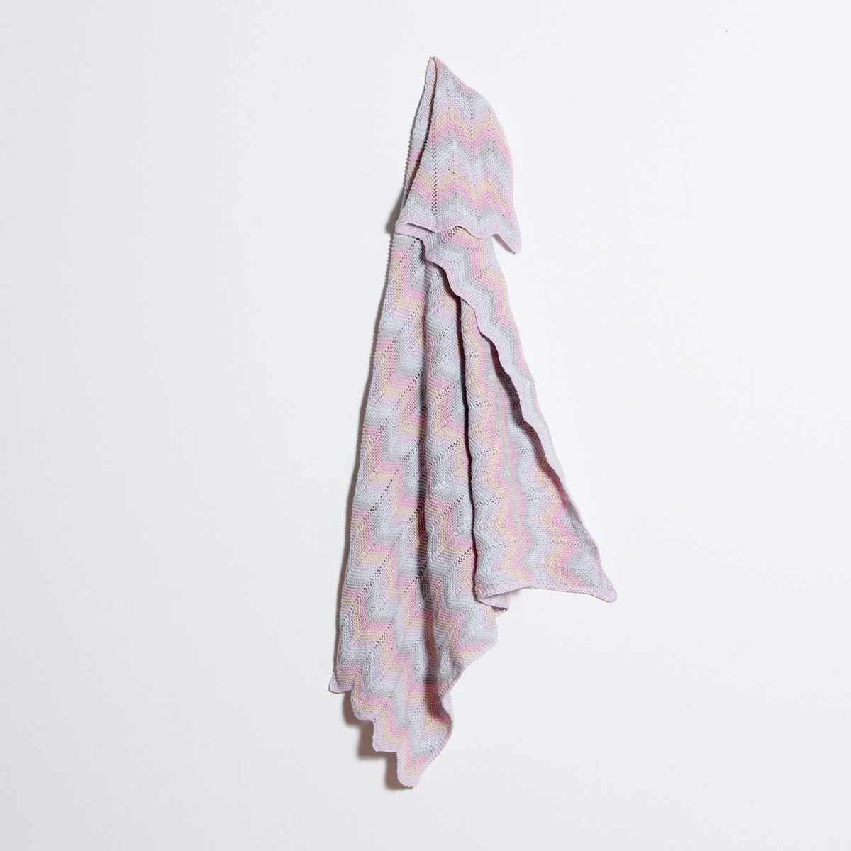 Zigzag Baby blanket
