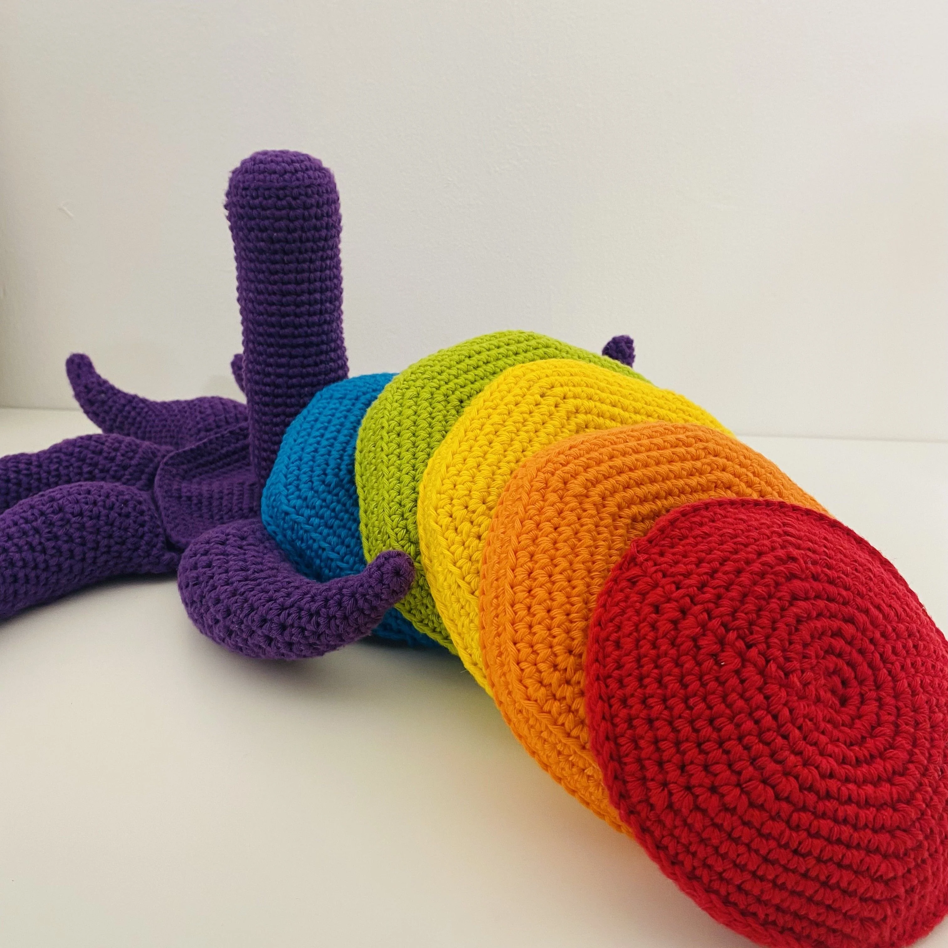 6545-octopus-stacking-toy-1.webp