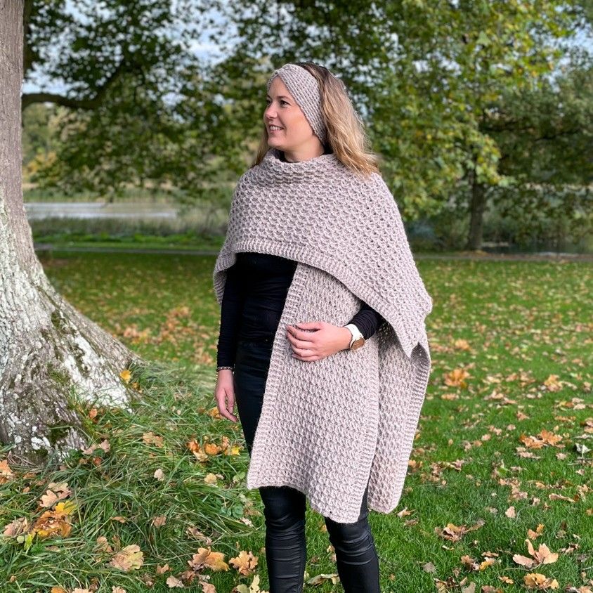 690-alpaca-hygge-ruana-1.jpg
