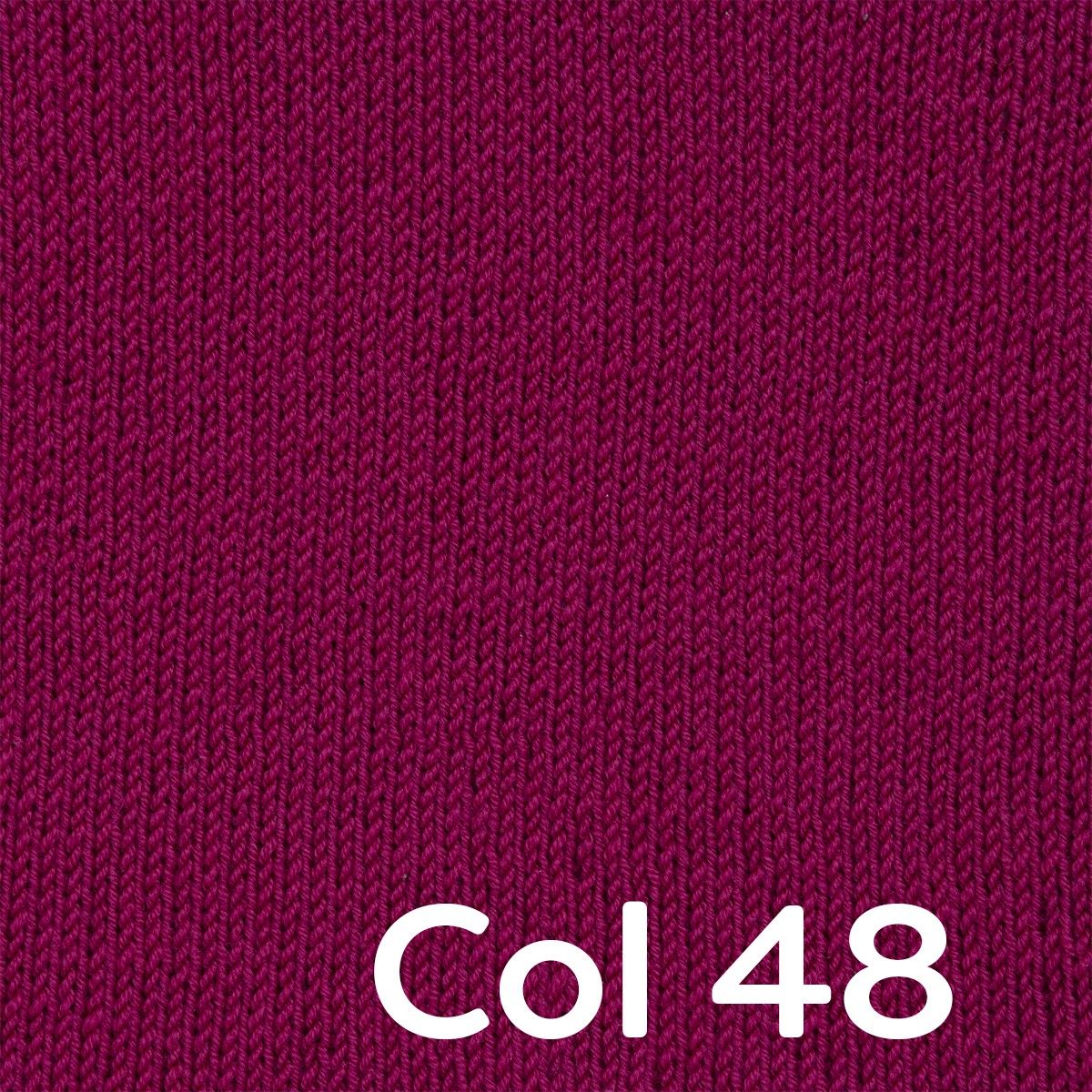 7155-friends-extra-fine-merino-1.webp