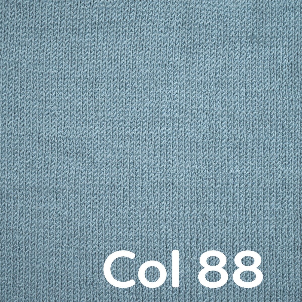 7155-friends-extra-fine-merino-1.webp