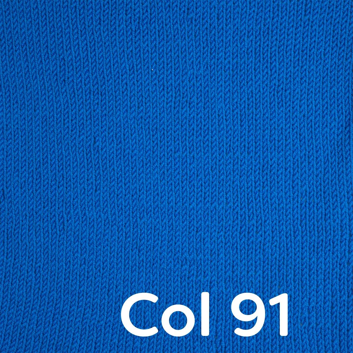7155-friends-extra-fine-merino-1.webp