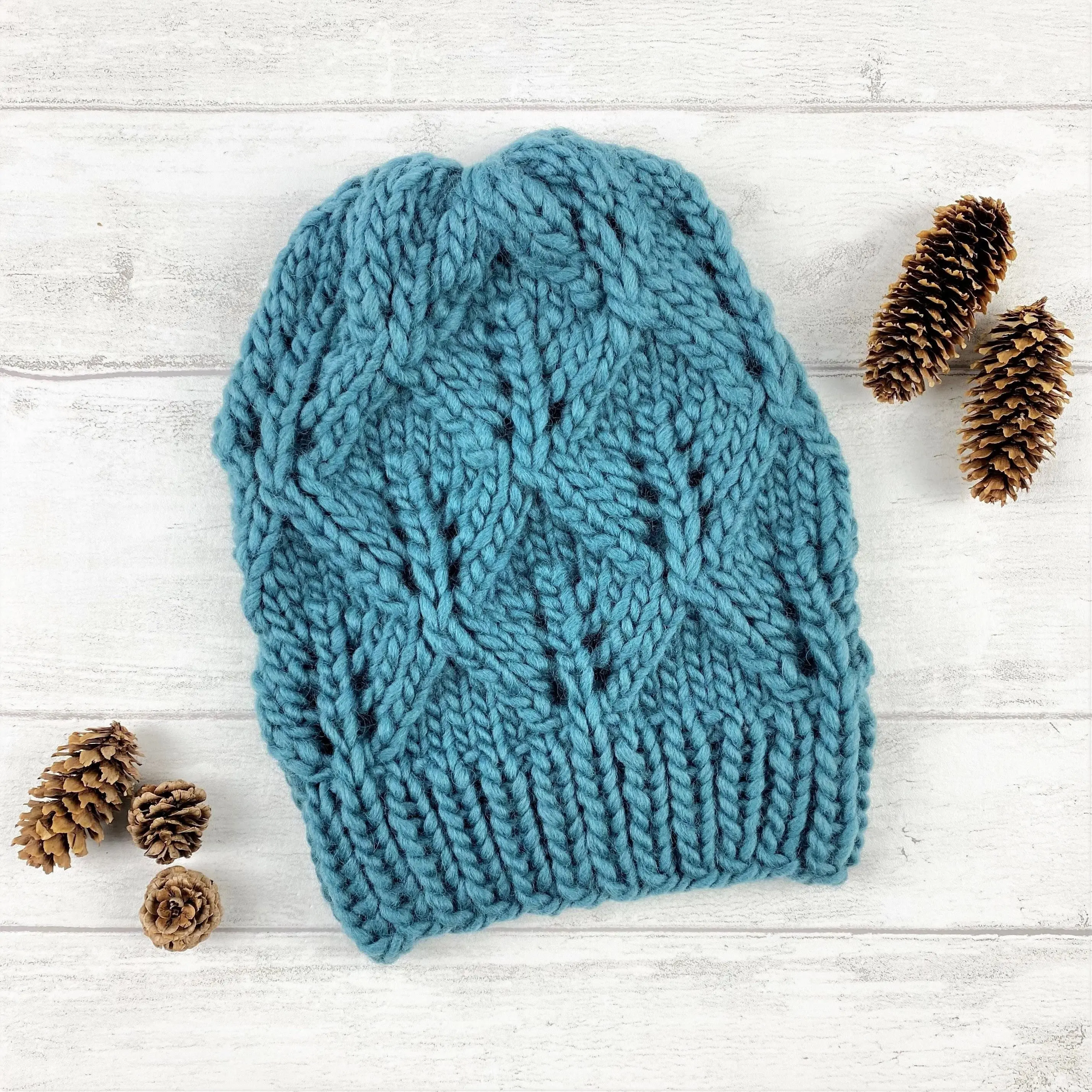 787-loopy-leaf-beanie-1.webp
