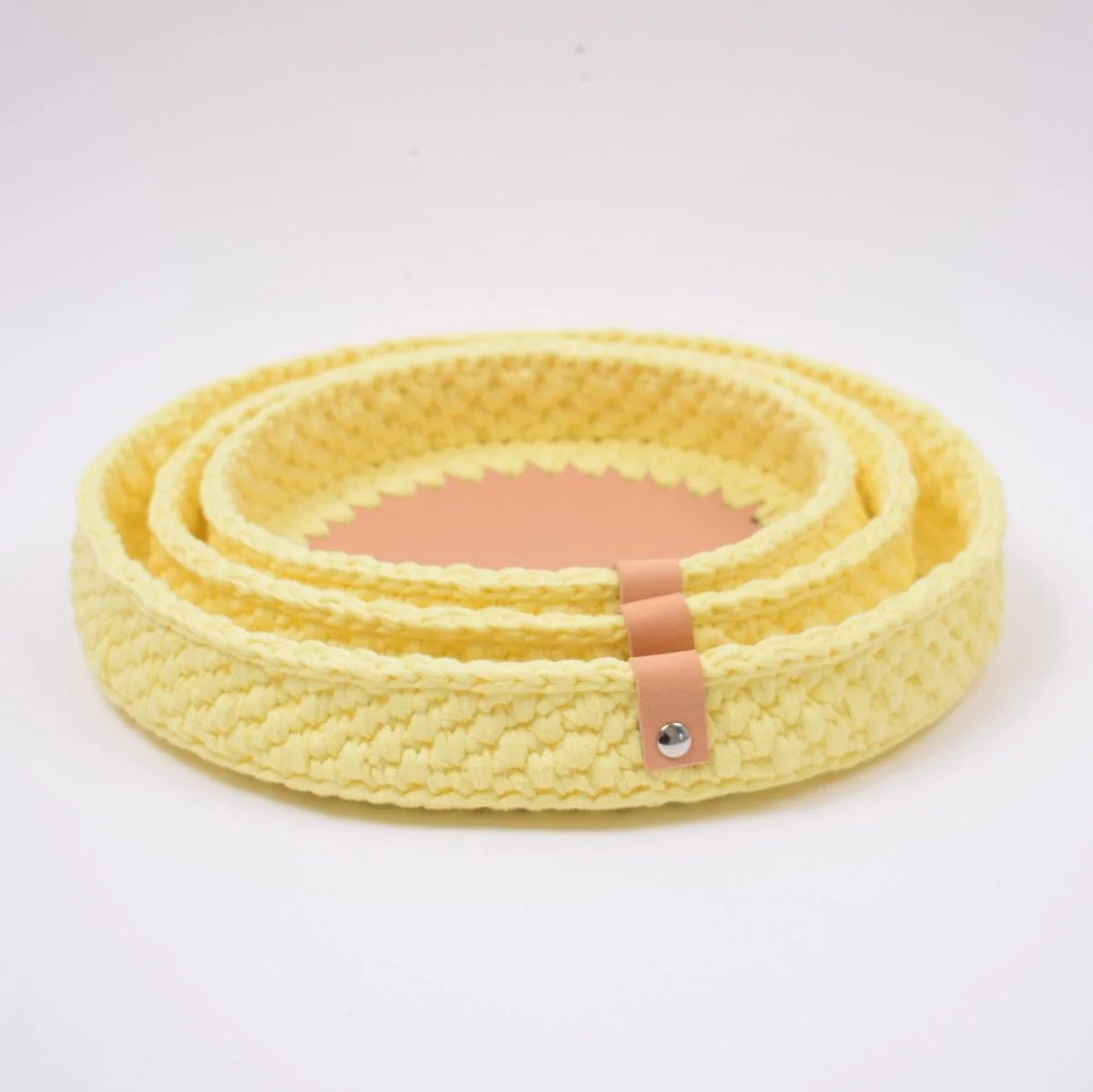 Decoration Trays with round Leather Base - Easter