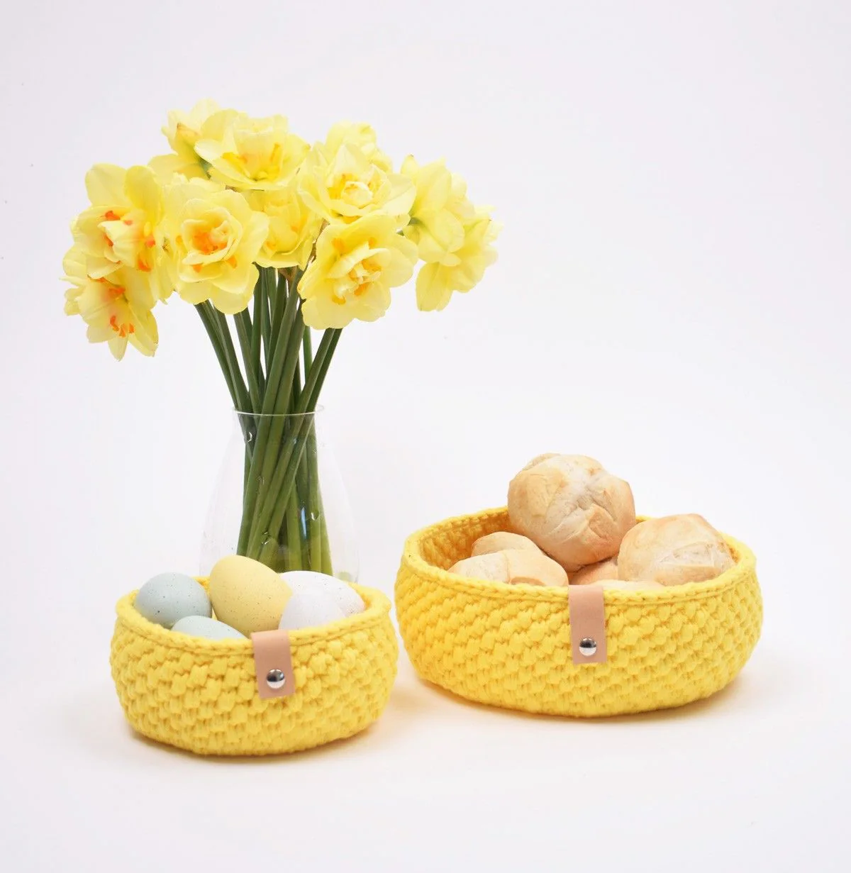 7992-ribbon-easter-bread-basket-1.webp