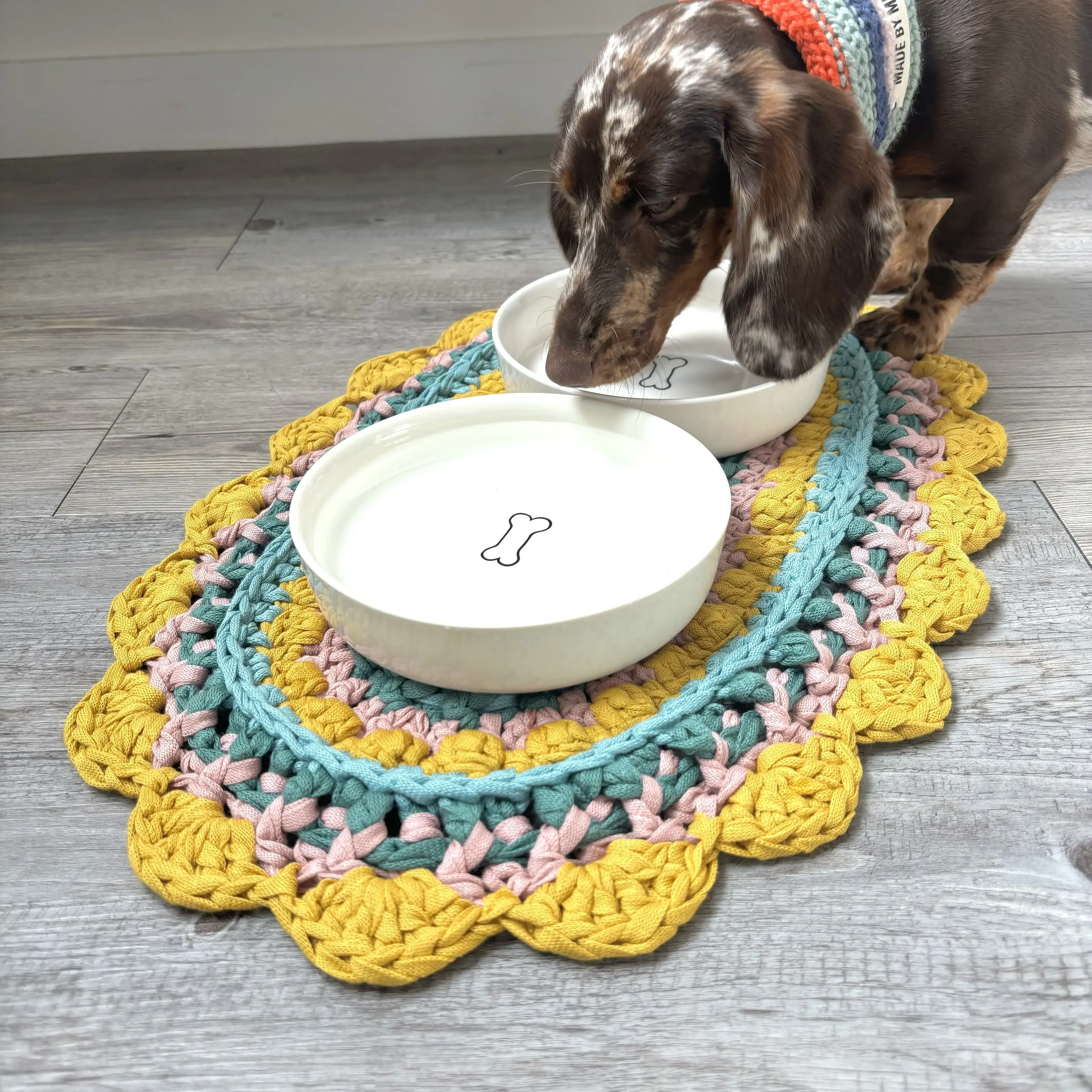 8227-bloom-bowl-mat-1.webp