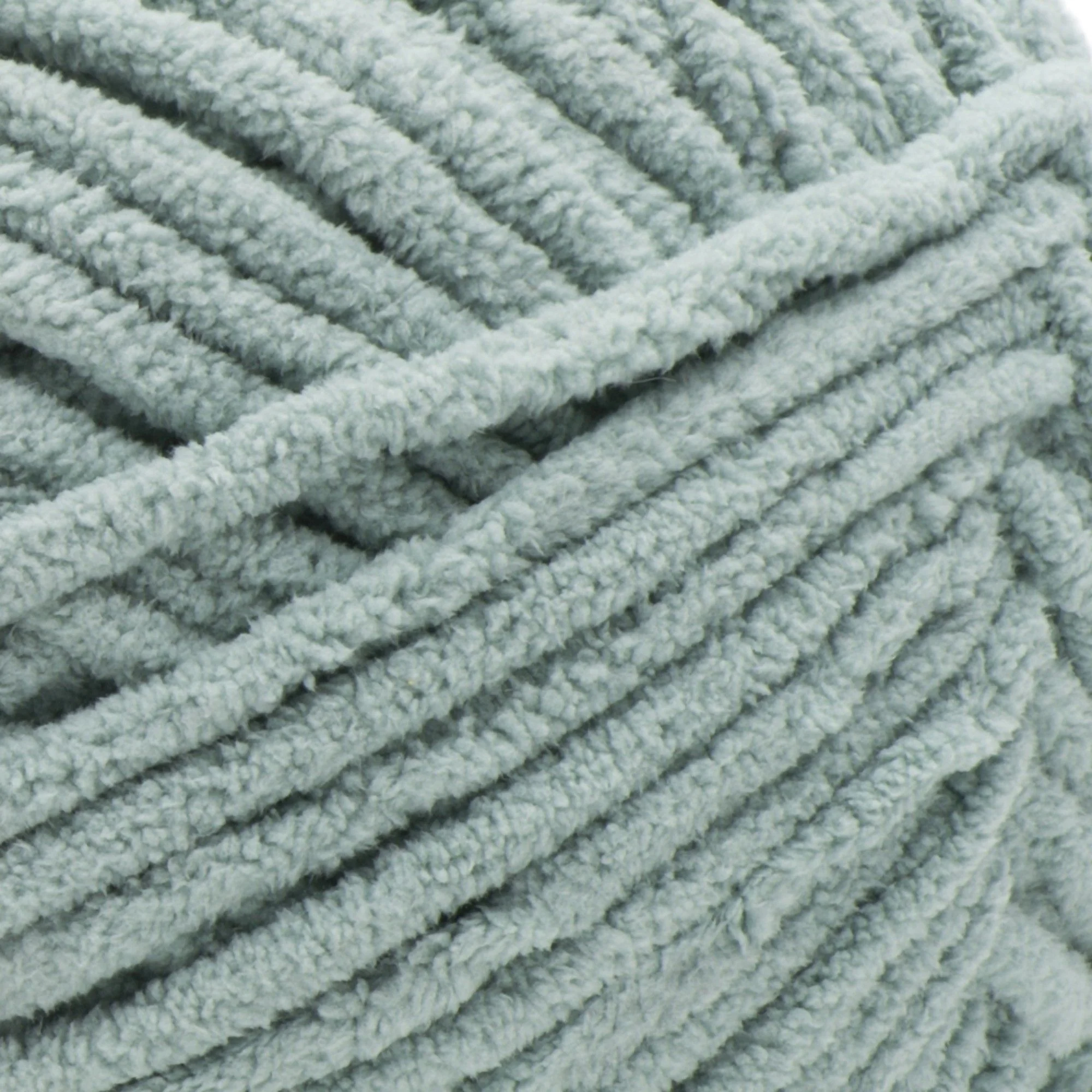 8232-bernat-blanket-yarn-1.webp