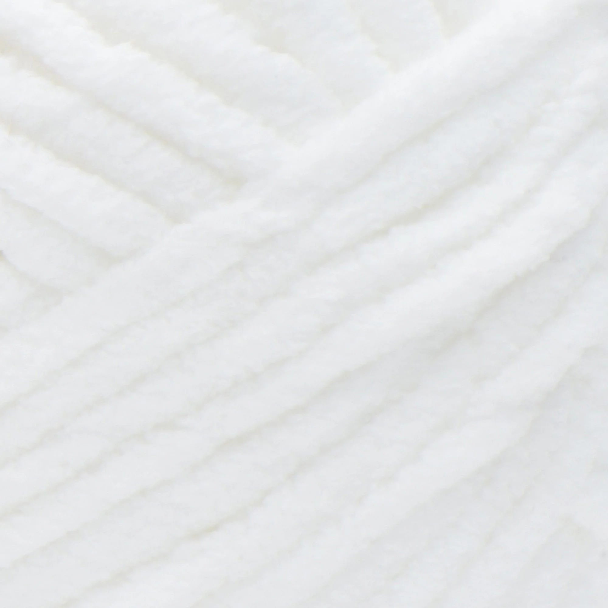 8232-bernat-blanket-yarn-1.webp