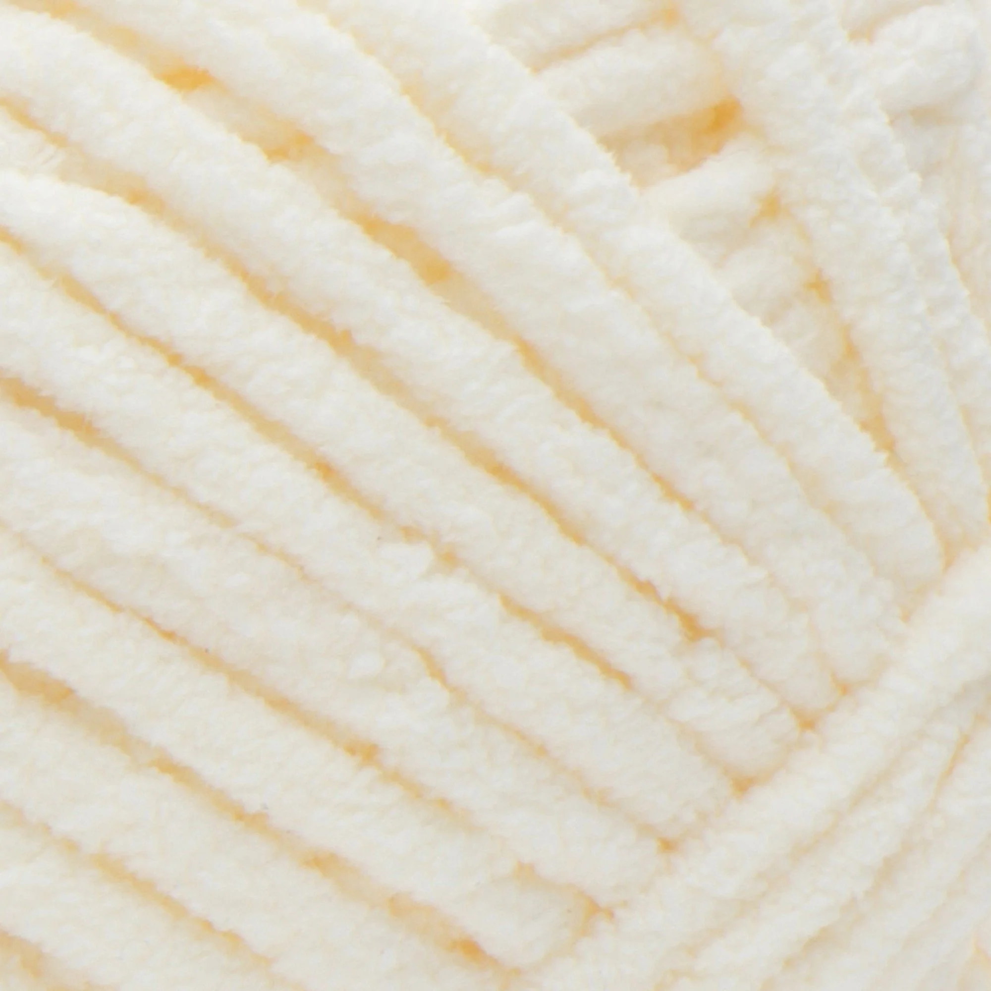 8232-bernat-blanket-yarn-1.webp