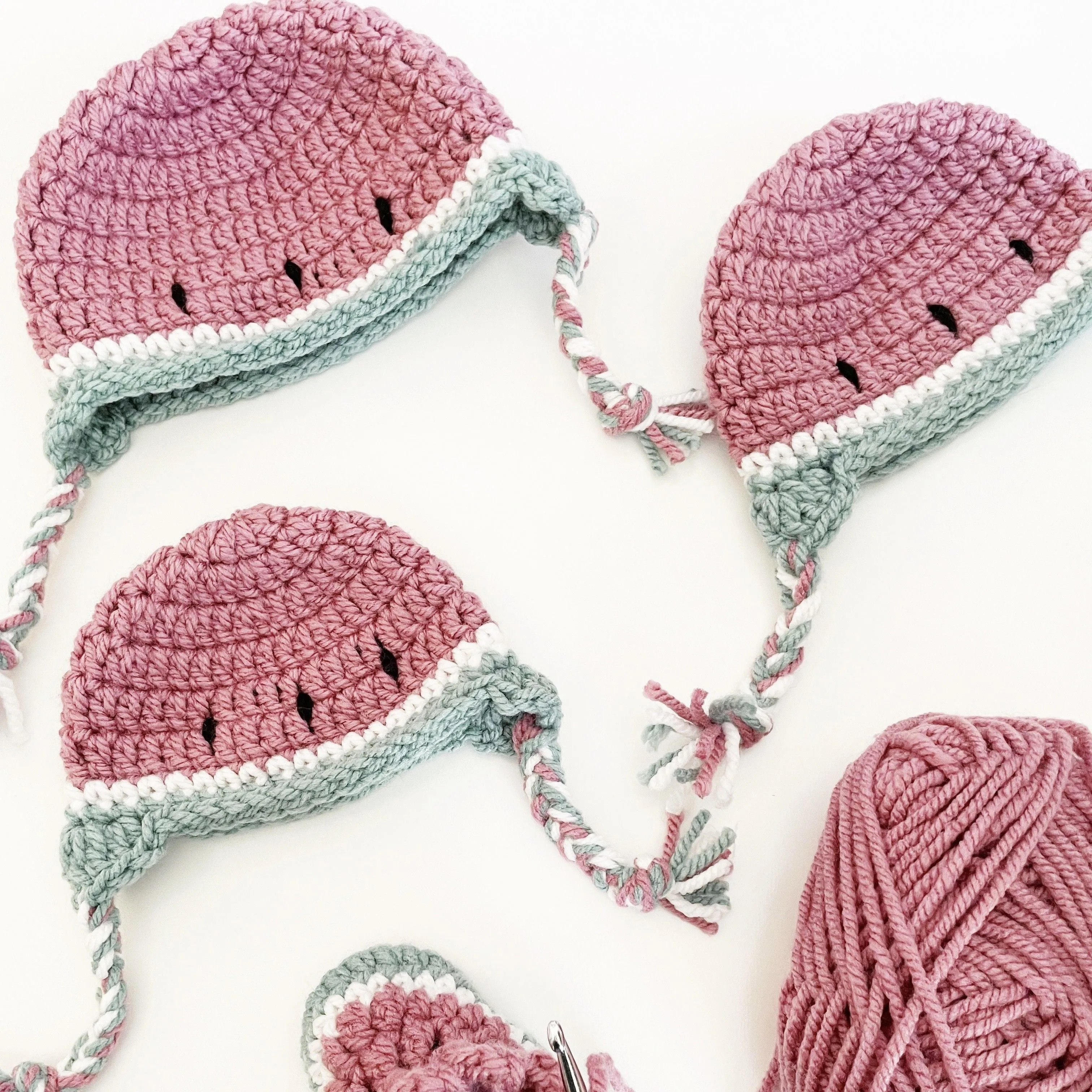 837-wintermelons-baby-beanie-and-booties-1.webp