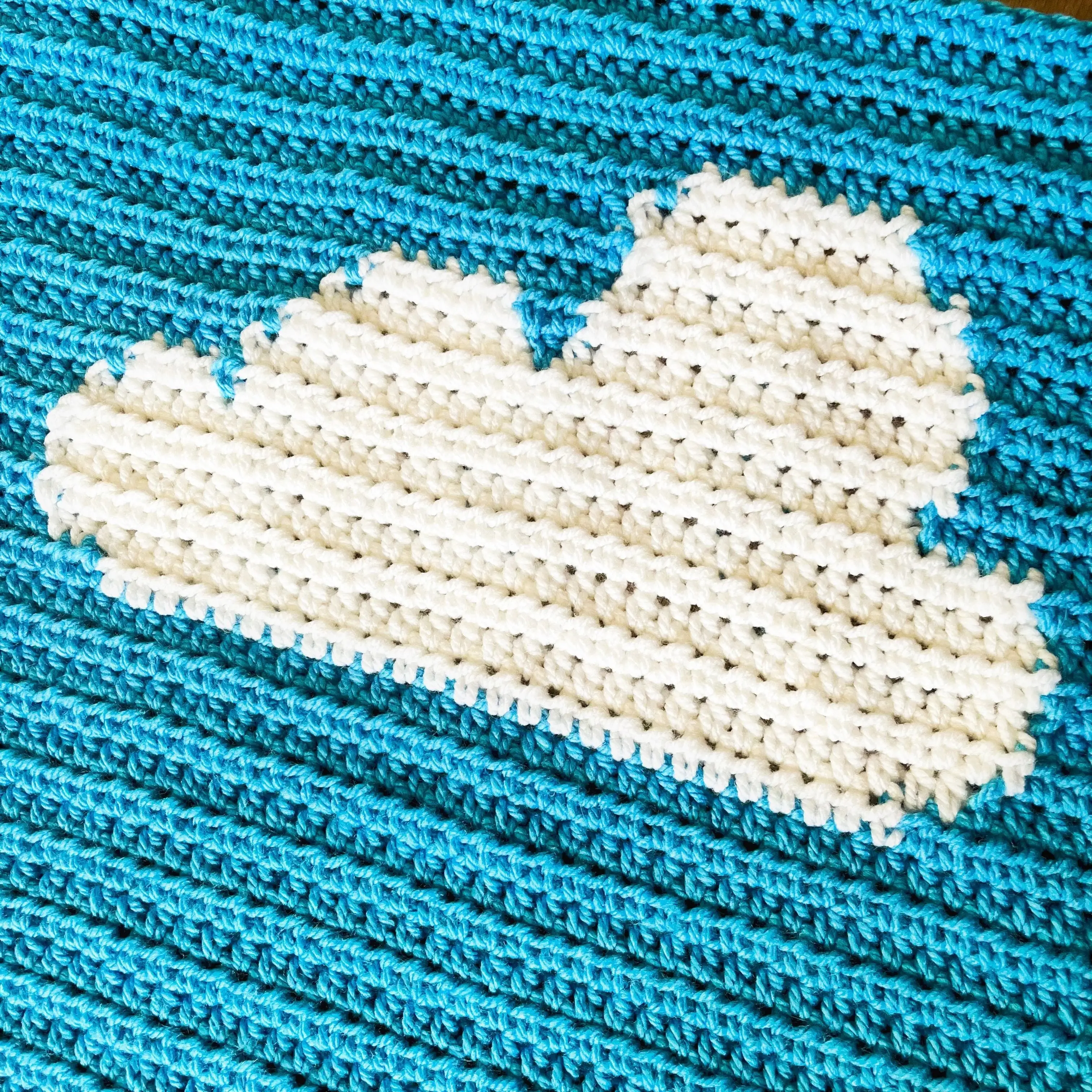 8476-beach-days-blanket-1.webp
