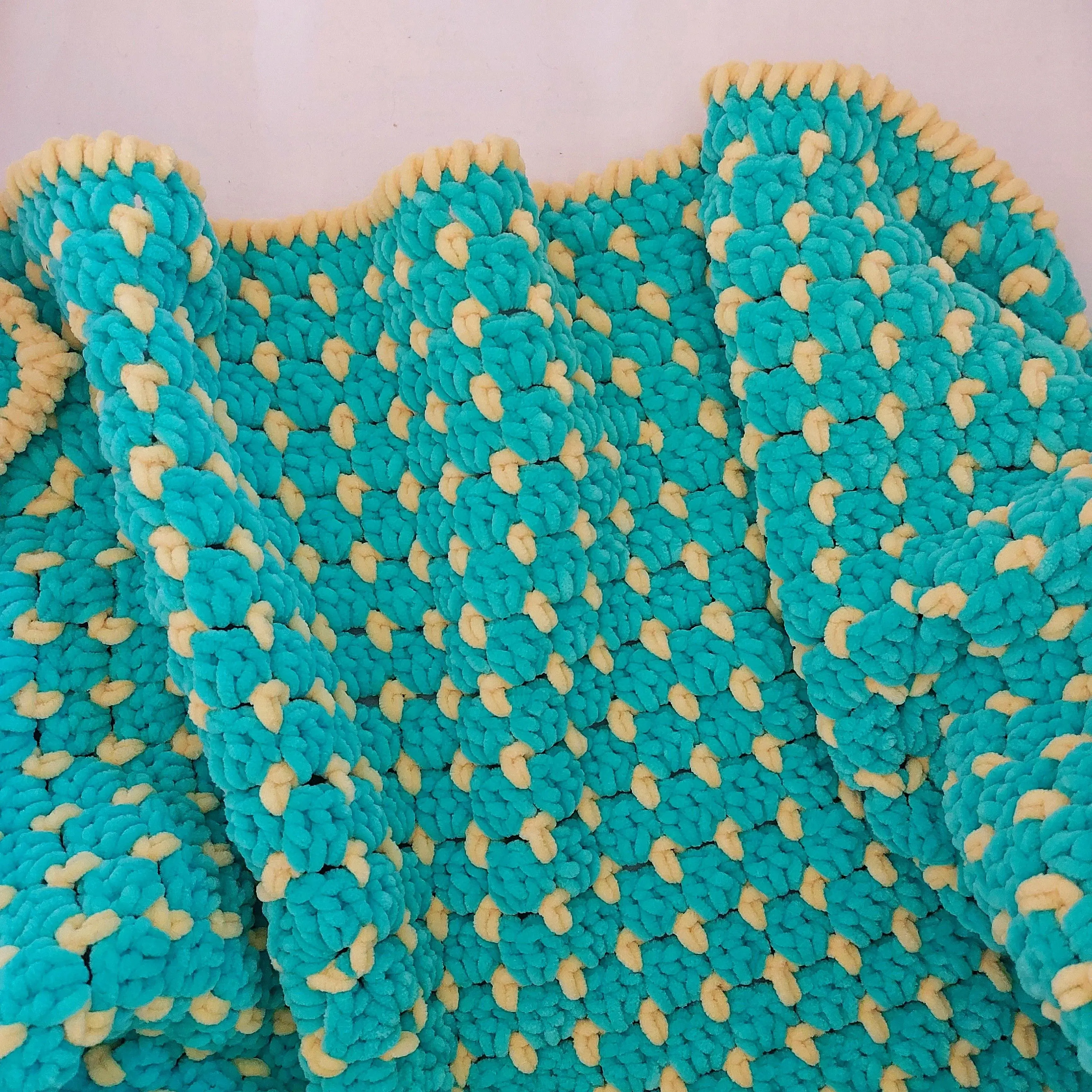 8497-join-the-dots-blanket-1.webp