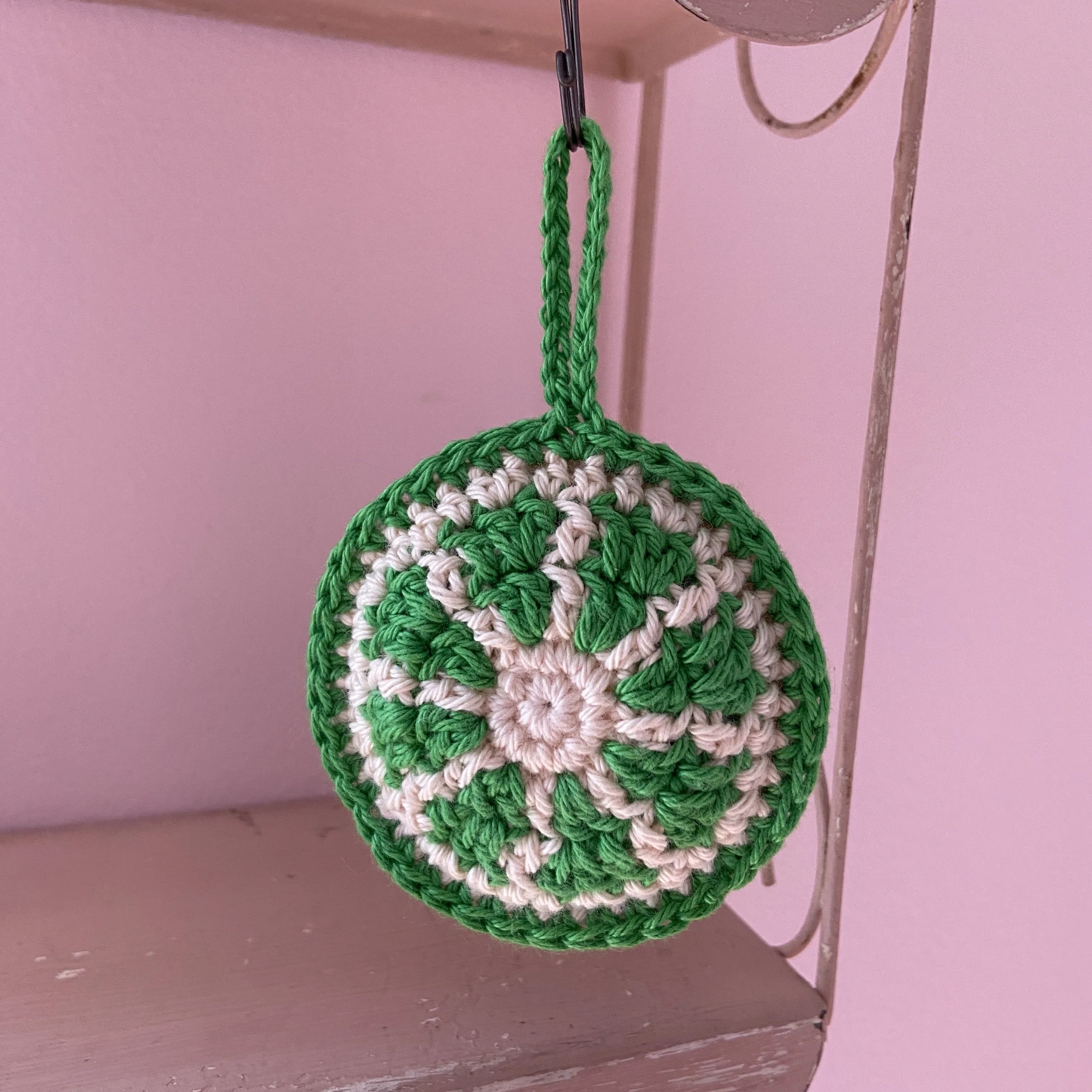 9109-citrus-ornament-1.webp