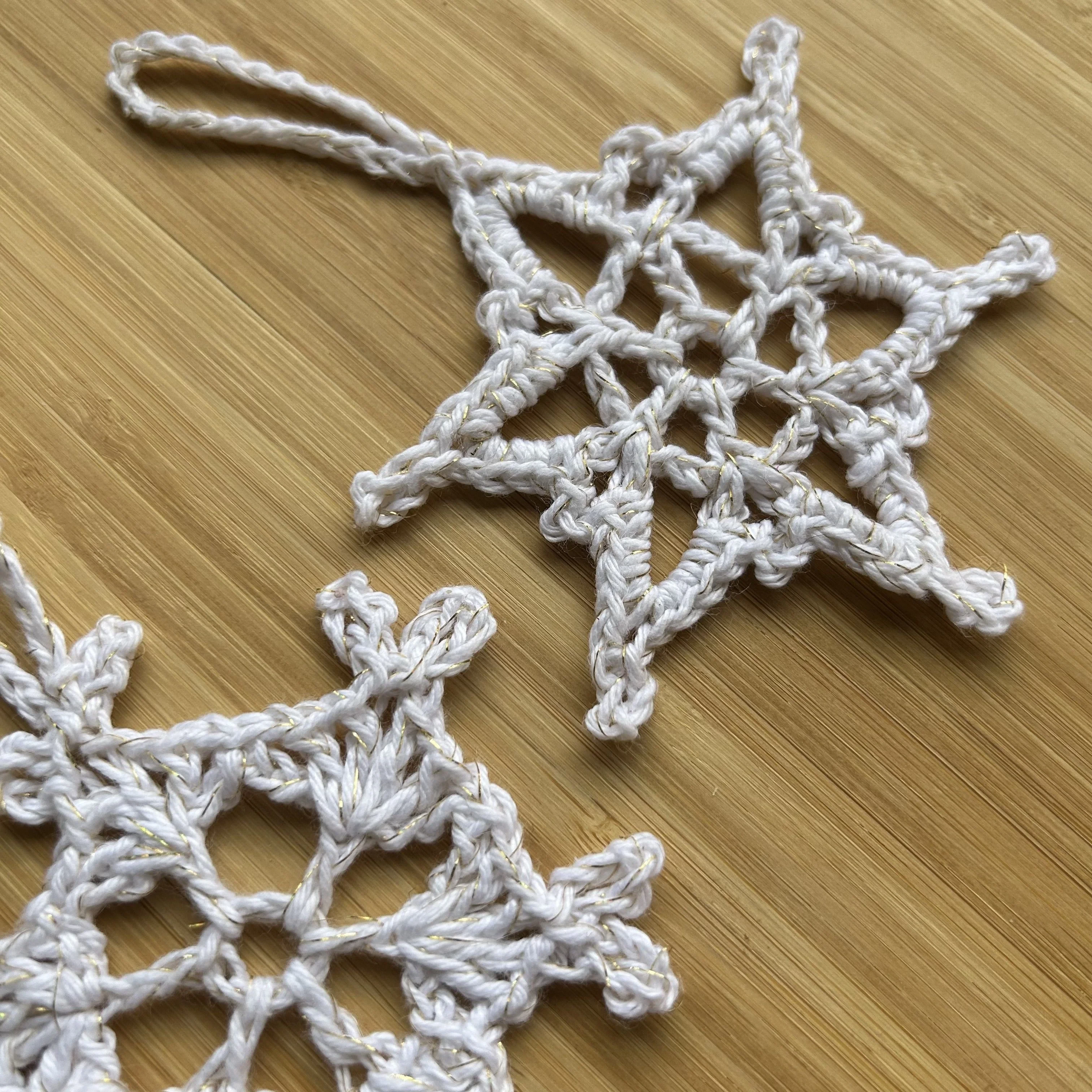 9128-snowflake-ornament-1.webp