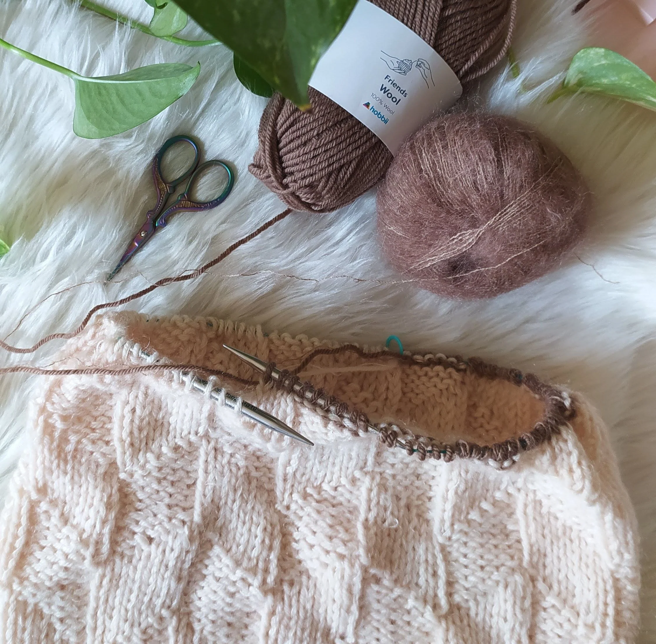 944-trinita-cowl-1.webp