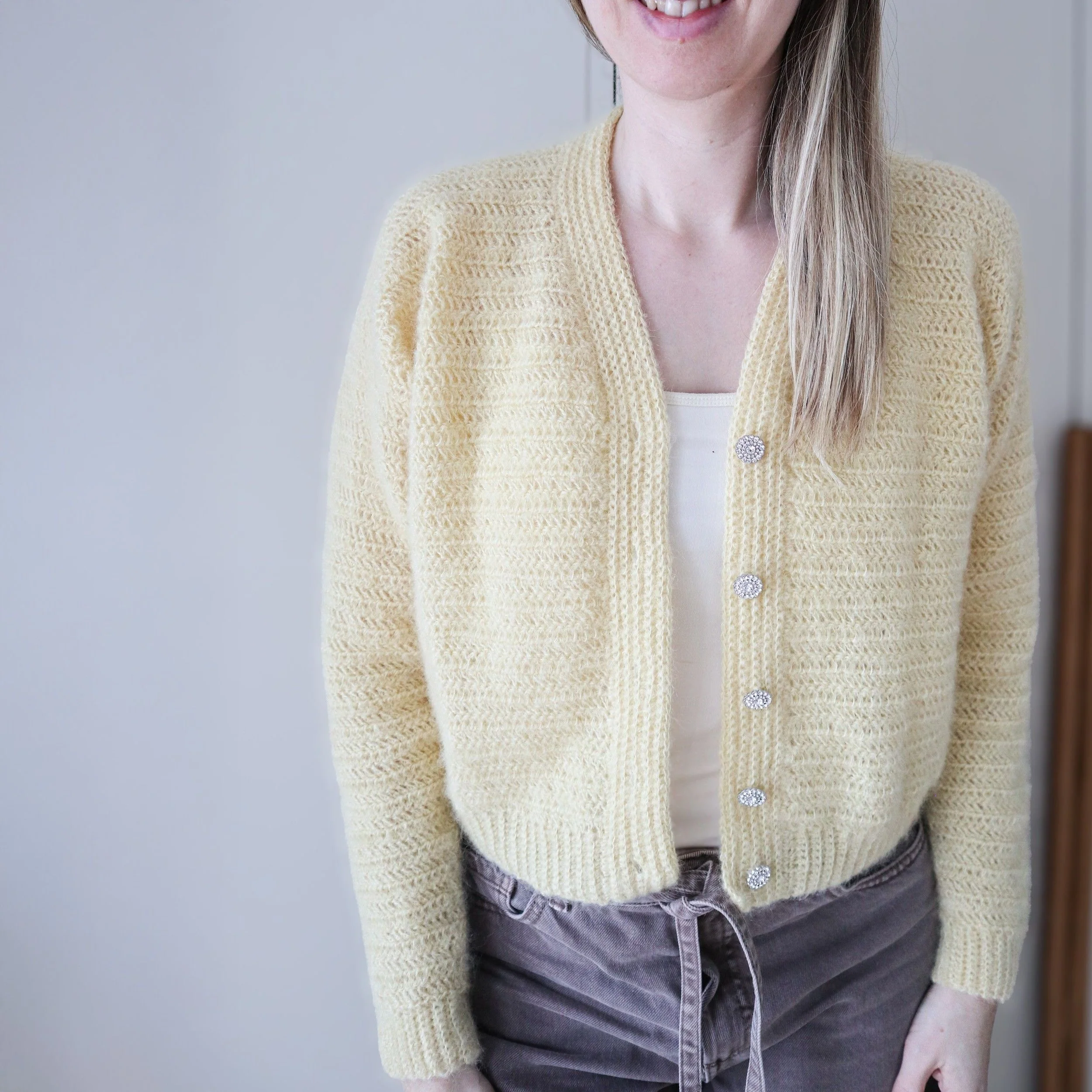 9573-sofie-cardigan-1.webp