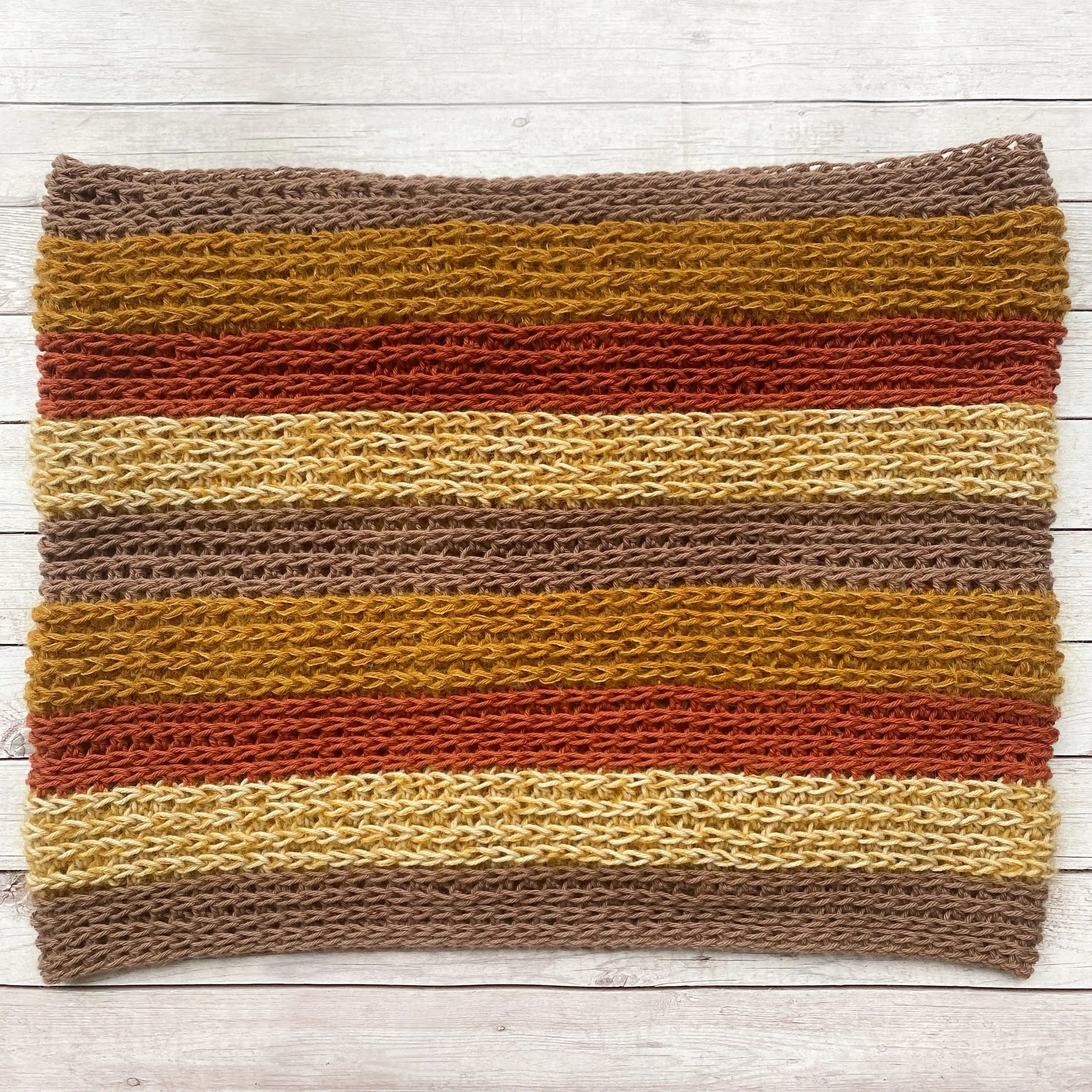 962-faux-knit-crochet-cowl-1.webp