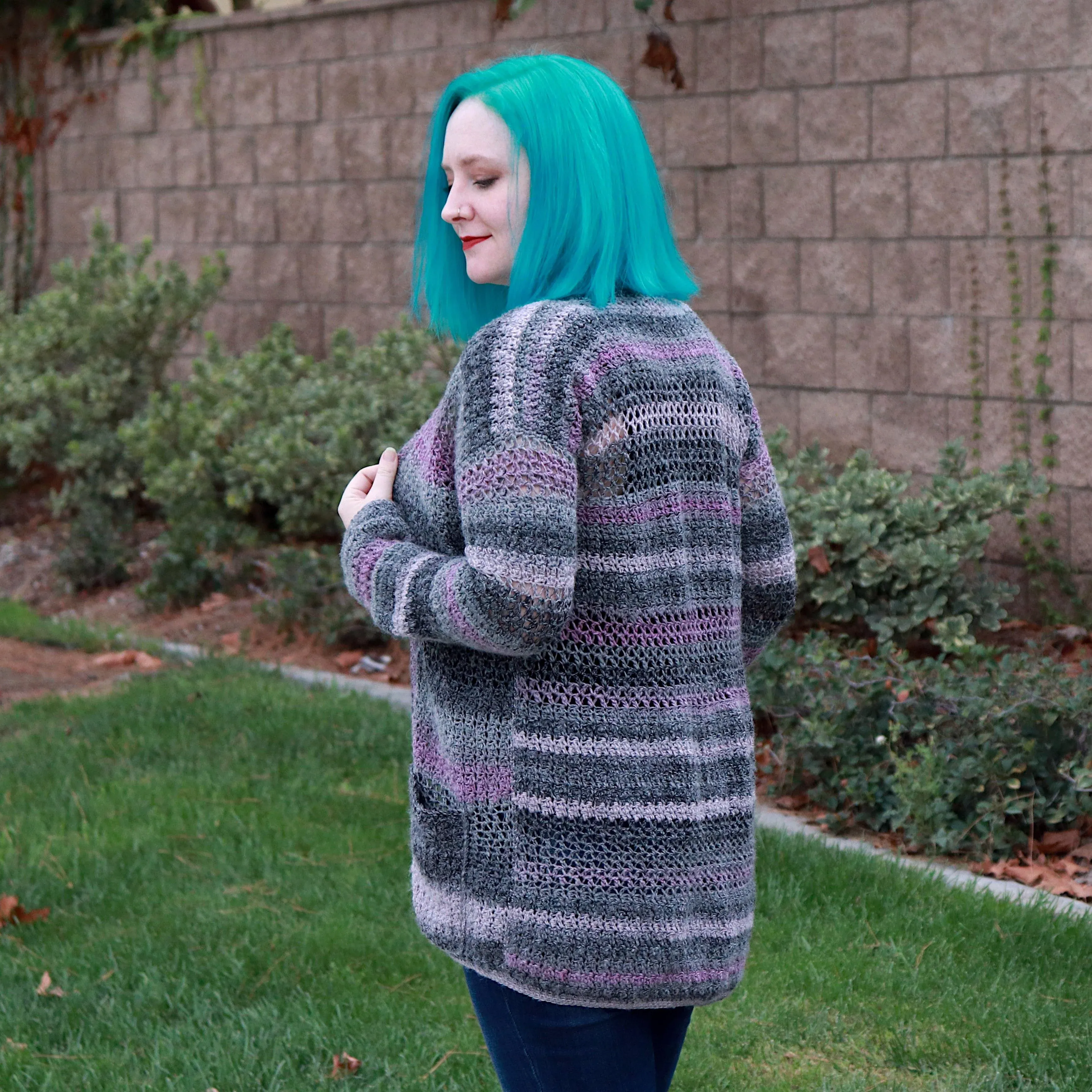 9669-gina-cardigan-1.webp