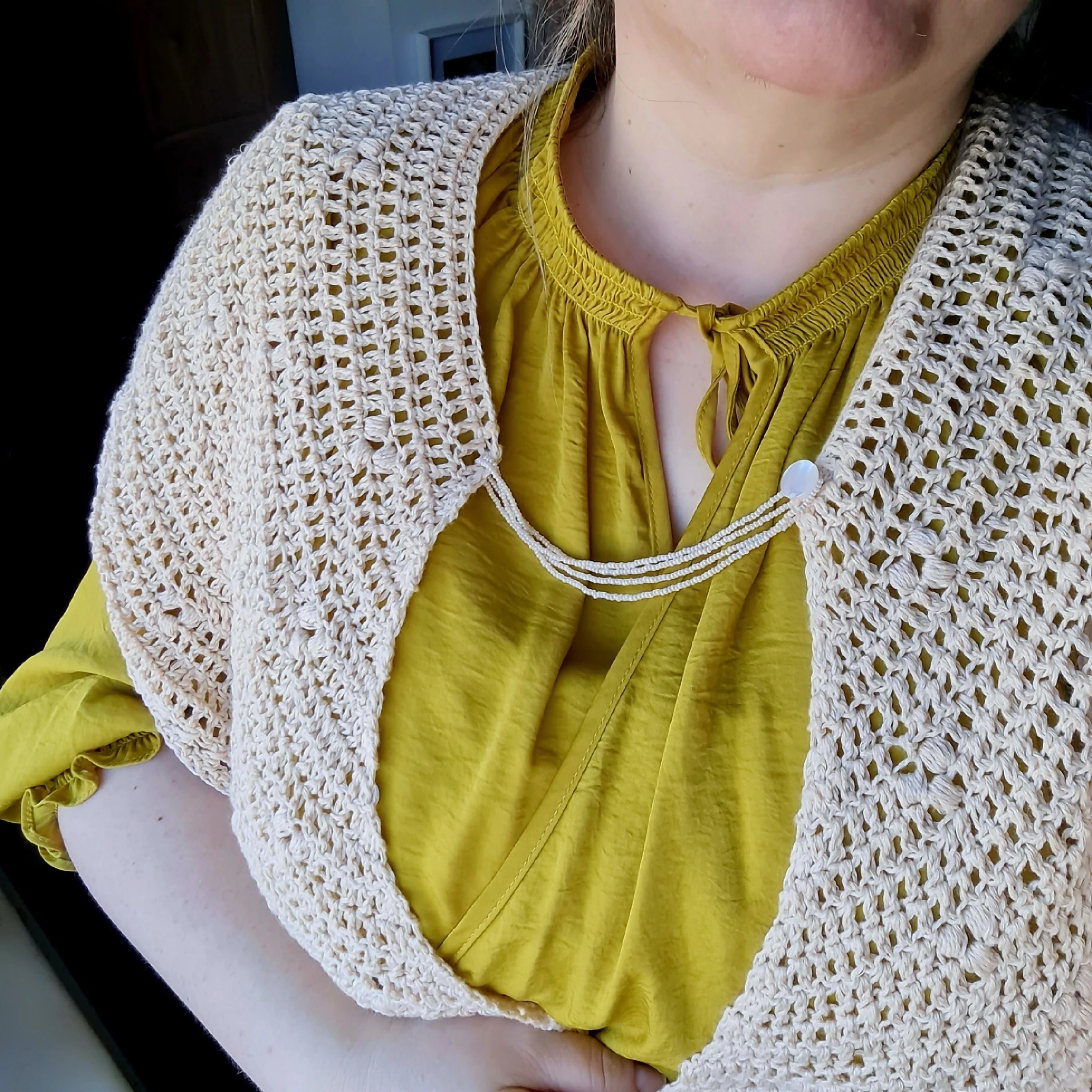 Heart Strings Capelet - Shawl