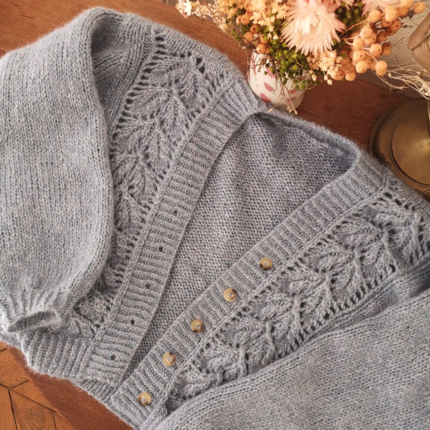 9725-marguerite-cardigan-1.webp