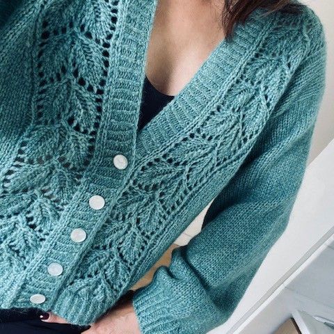 9725-marguerite-cardigan-1.webp